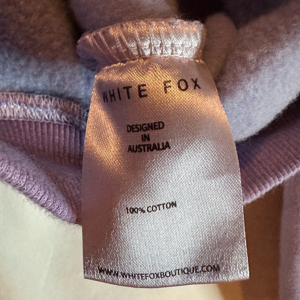 White Fox Ombré Hoodie Size S/M - Picture 2 of 9